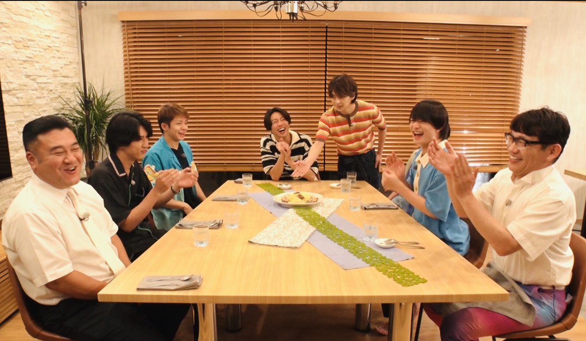 peccori_45's tweet photo. 相葉キャプテン(嵐)が作ってくれた環境で
いやぁ〜楽��かったです。そのひと言に尽きます。
良かったら ぺっこり８８°最終回 観て下さい。

#VS魂グラデーション #フジテレビ 今夜７時~ https://t.co/4E9fYhtENn