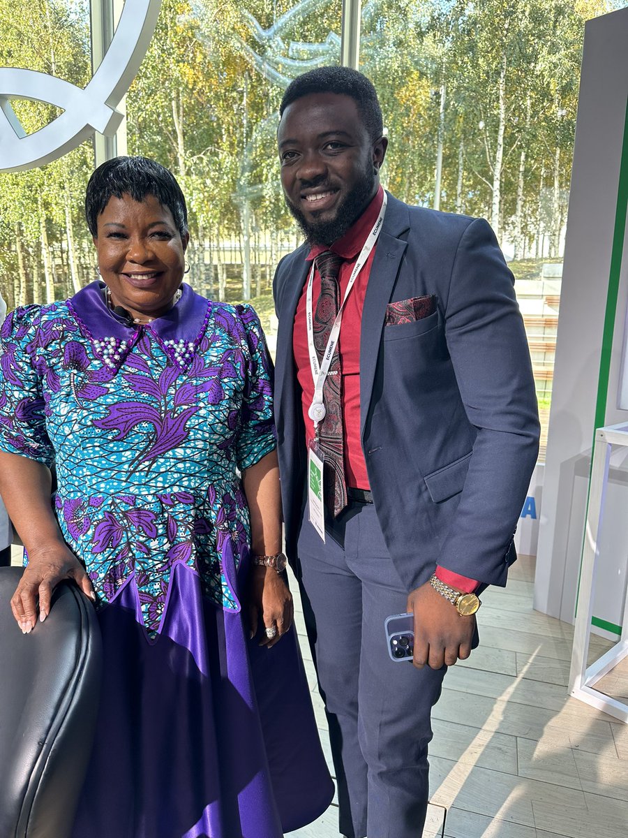 Met with Her Excellency, Auxillia Mnangagwa, First Lady of Zimbabwe at the ECUMENE: Global Financial Forum 2023.