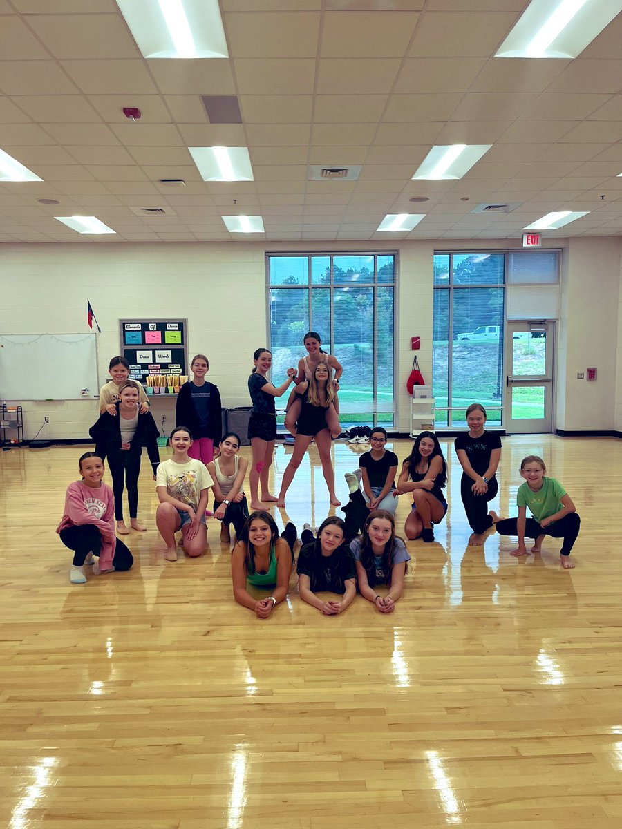 AFMS-Dance tweet media