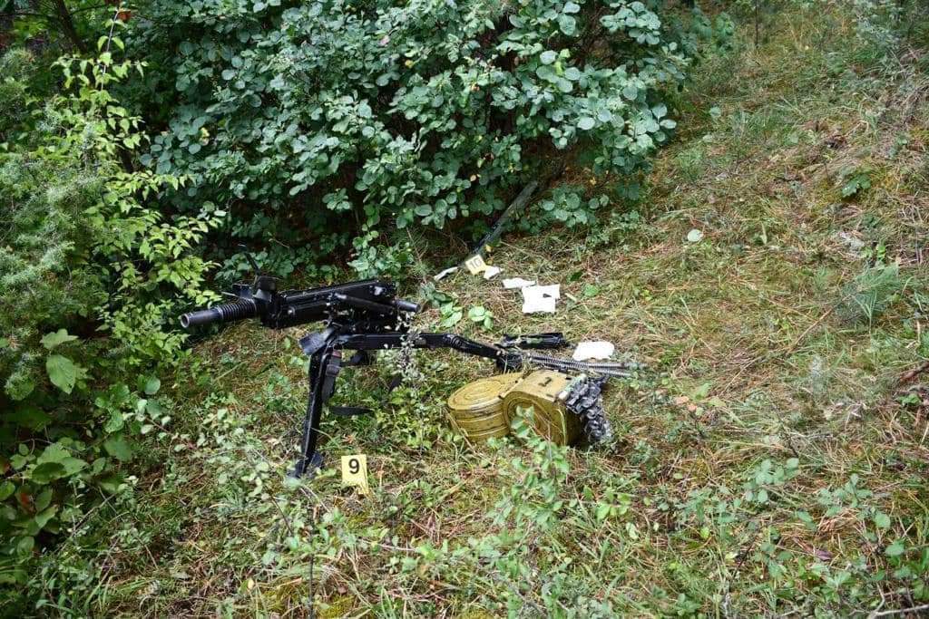 vulldotnet's tweet photo. New evidence links Serbia's state to the terrorist group behind the Banjska, Kosovo attack. A Serbian army document during a grenade launcher handover to the terrorists, seized by Kosovo Police on Sept 24, supports this. Details: Launcher 30mm M93, Seal: Serbian Army. https://t.co/2X40g3o1TS