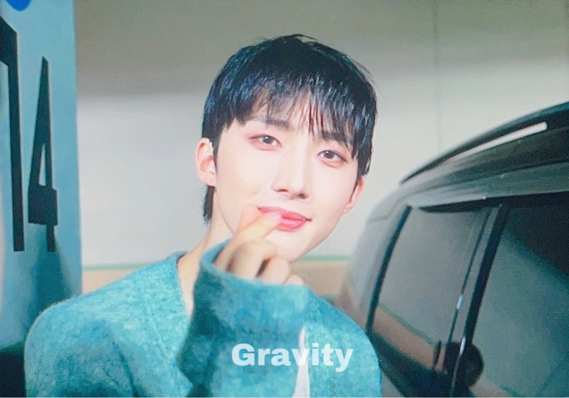 gravity_0828's tweet photo. 230927 오늘의 후타냥도 짱 고생 많았어♡

#이회��� #LEEHOETAEK #후이 #HUI 
#펜타곤 #PENTAGON https://t.co/yjWtZqKScF