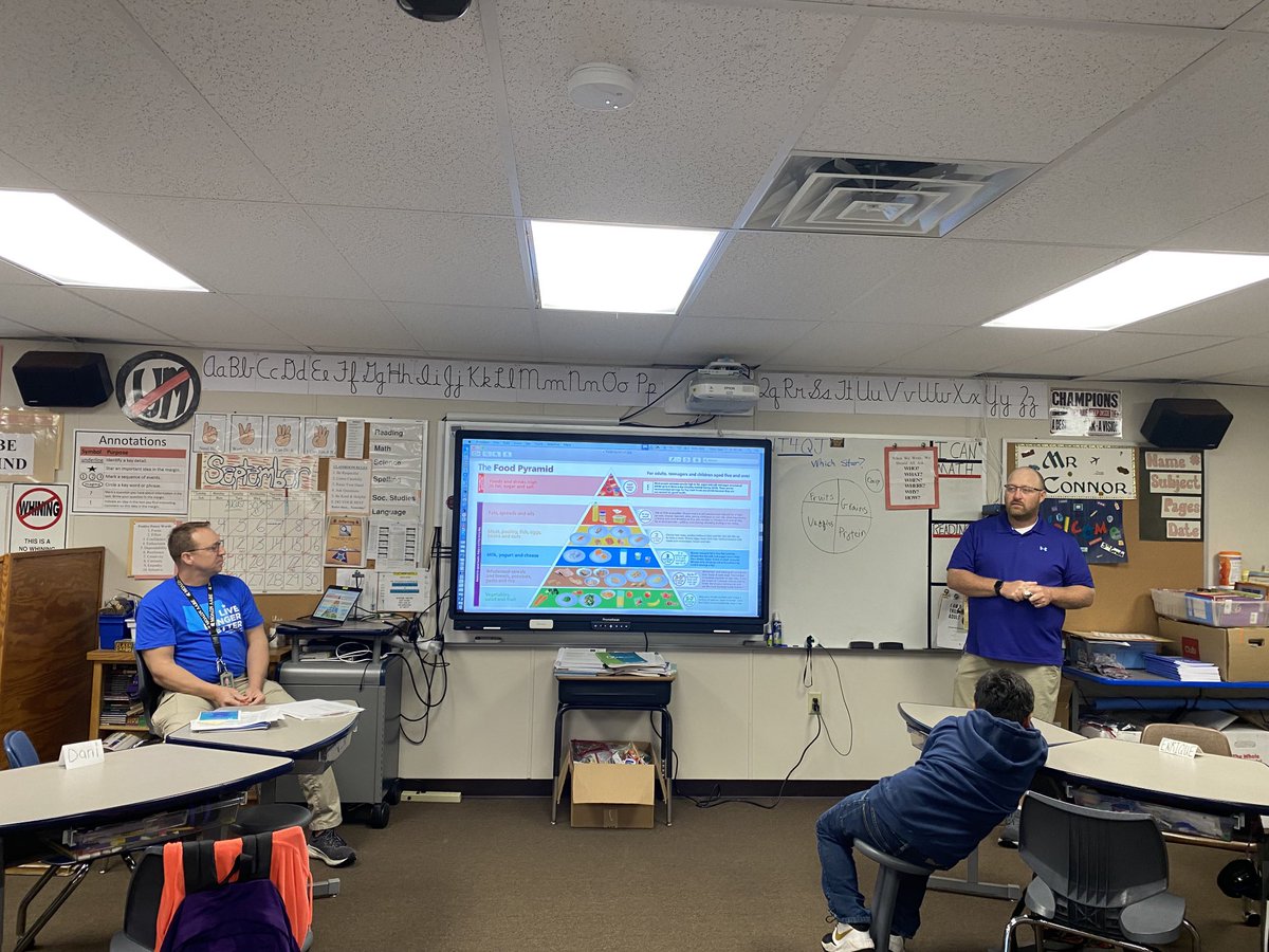 Wilder_GFPS's tweet photo. Mr. O’Connor and Mr. Knutson are celebrating Wellness Wednesday at Wilder by talking about healthy foods to eat! #BlueZonesGF #WilderHasTheBest https://t.co/gxPeVzz4rx