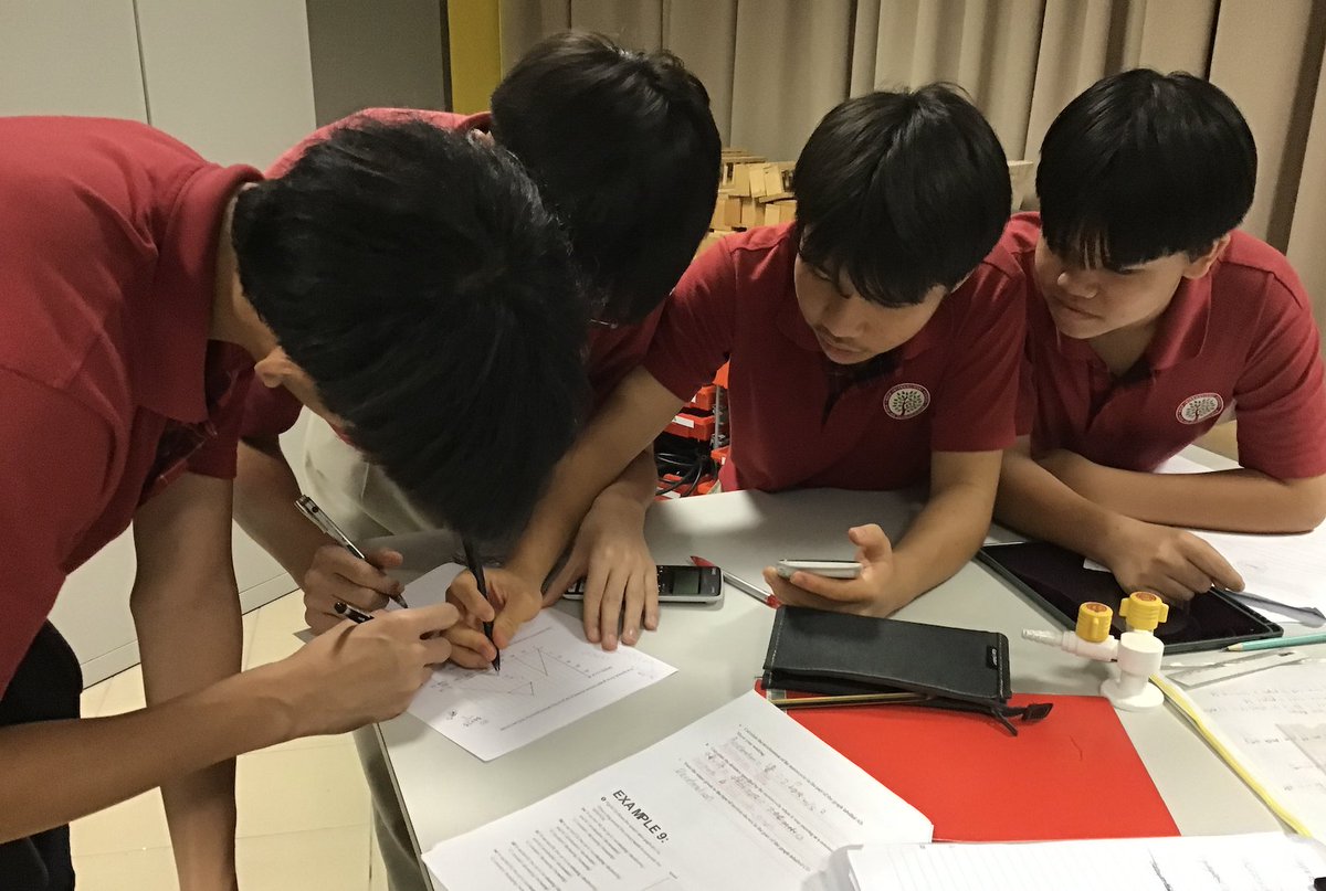 [Intellectual + Social mastery]- Through joint problem-solving, Y10 Physics students learn to communicate ideas confidently, listen to different viewpoints, and collectively devise strategies in the motion graph challenge. <a href="/HELPISKL/">HELP International School</a> <a href="/HISScienceNow/">HISScience</a>