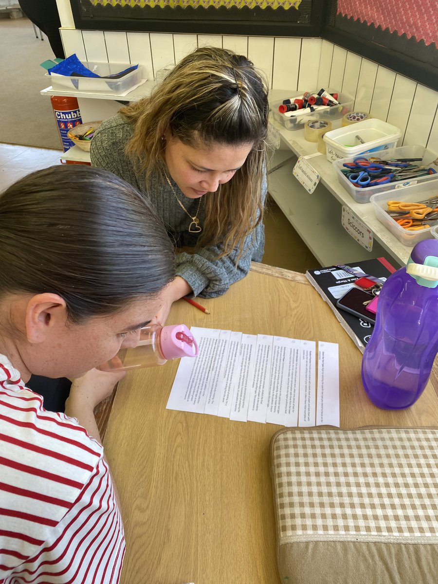 marcellevleenen's tweet image. Our Primary leadership team in action, three engaging mini PDs in an hour: unpacking the process of collecting writing assessments, Maths progression and standardisation exercises and the impact of note-taking on learning. Thanks team! #LearningAtWIS