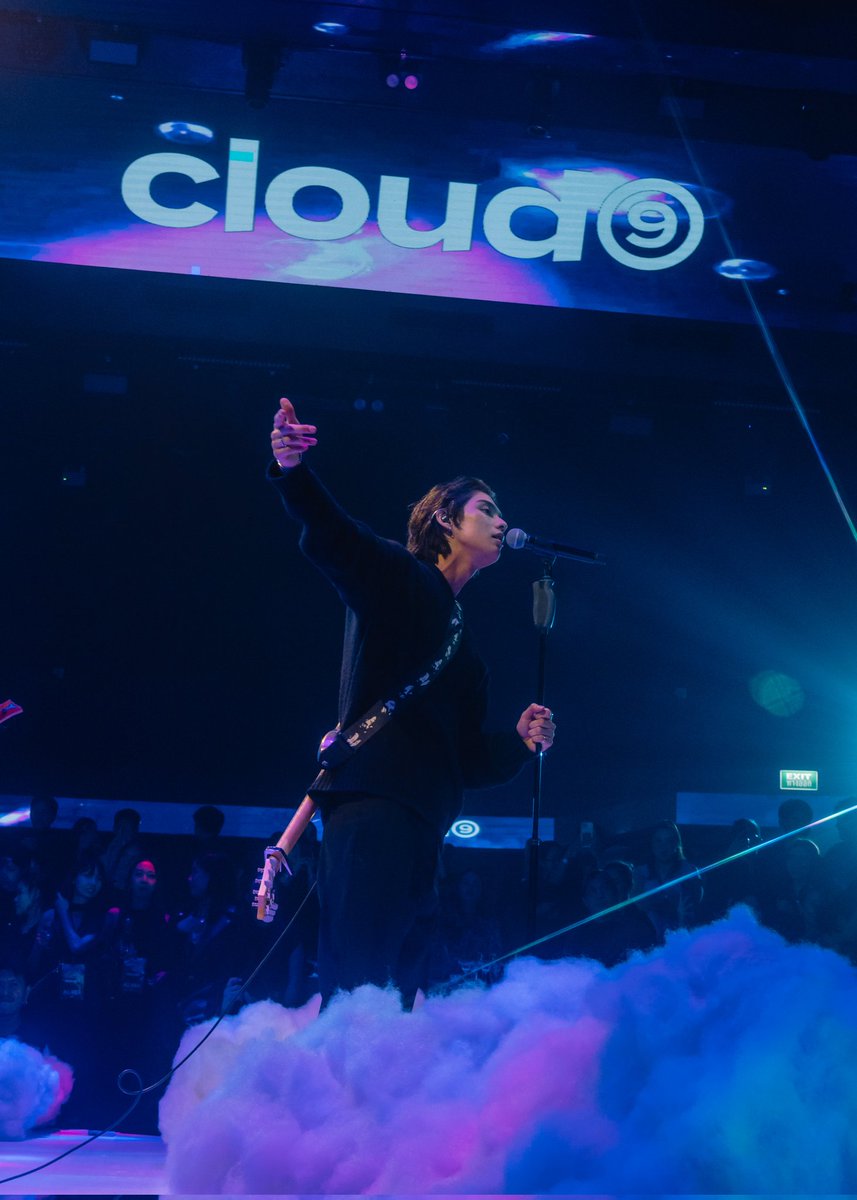 piiazzetta's tweet photo. ☁️ @bbrightvc
#Cloud9EntGrandOpeningParty
#Cloud9Ent 
#อารมณ์นิยม https://t.co/RolyUi7DCg