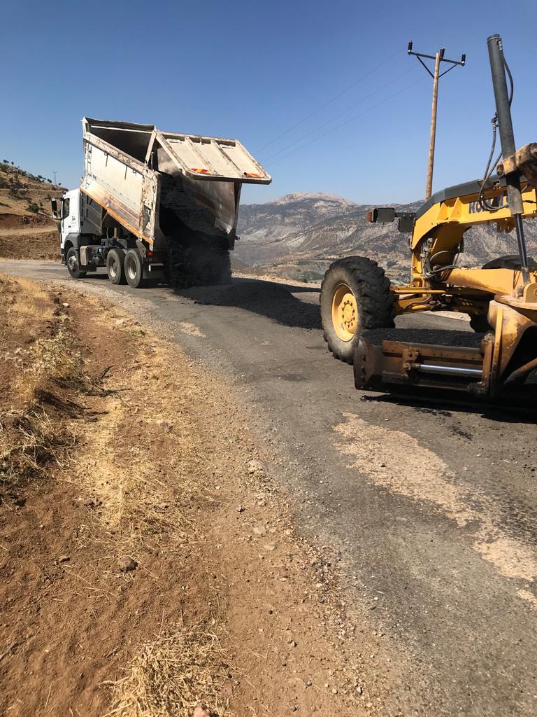 GolbasiAdymnkym's tweet photo. Bitmek üzere olan köy yolu yakın zamanda vatandaşlarımızın hizmetine sunulacaktır.

Hayırlı olsun. https://t.co/eAqEJmZeDi