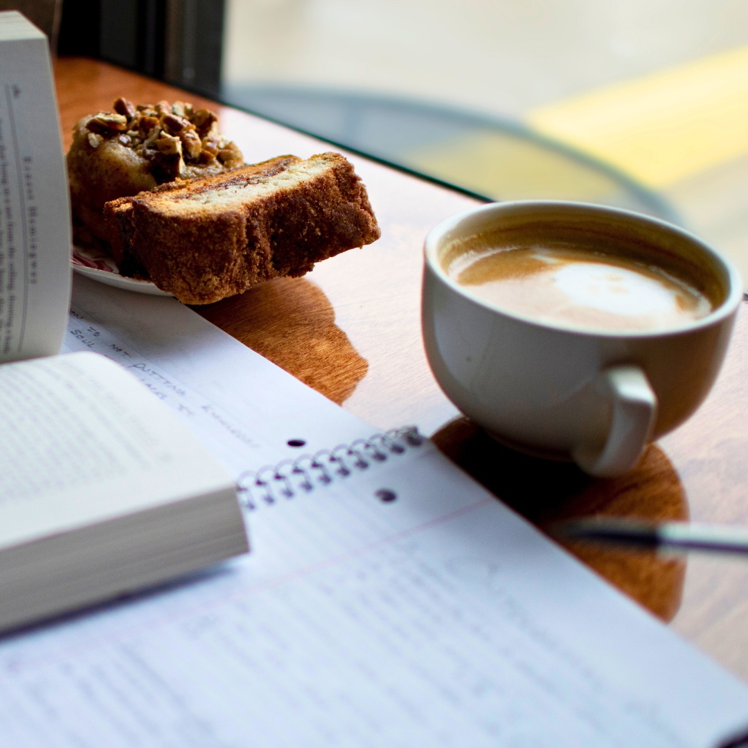 SouthernFoodCo's tweet photo. A cup of coffee and pastry are just what you need this morning.  Join us for breakfast everyday and get it to go, or sit with us to enjoy a wonderful start to your day.

#SouthernFood #coffeetime #onyxcoffee #Fayetteville #NWAEats https://t.co/snO3PVmBJ2