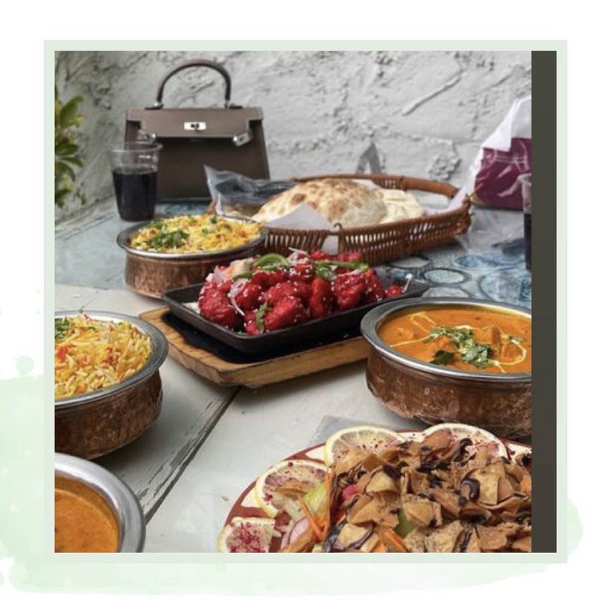 Valley_Taif's tweet photo. الطعم الهندي الأصيل موجود بس عند #دار_تاج_الهندي 🥘🍛
#طبخات
#مطاعم 
#السعودية 
#الطايف_الان https://t.co/xUPPFzBFqf