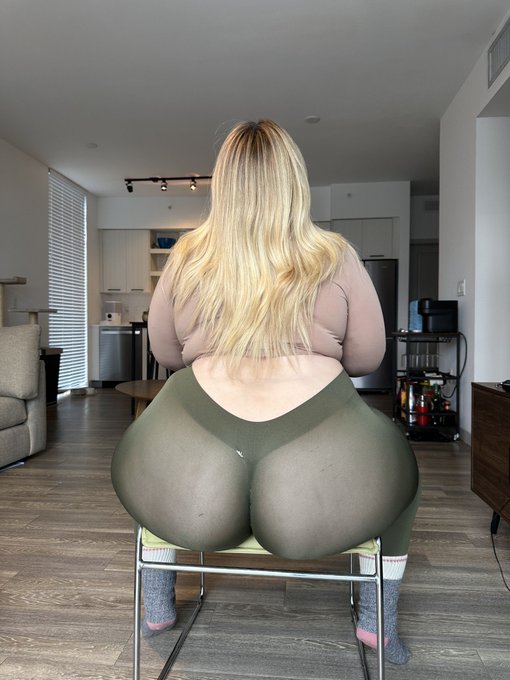 I think they shrunk? 💚🤎 https://t.co/PoKgEpNVzq