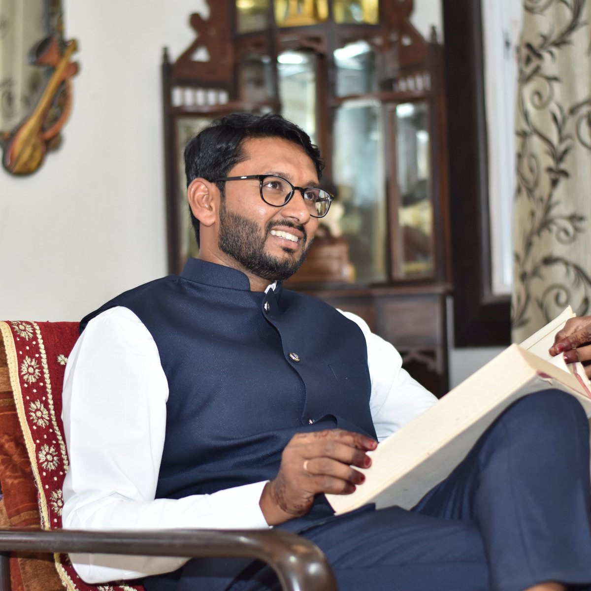 kasar_mahendra's tweet photo. #NewProfilePic https://t.co/9yQ8vmaNgd