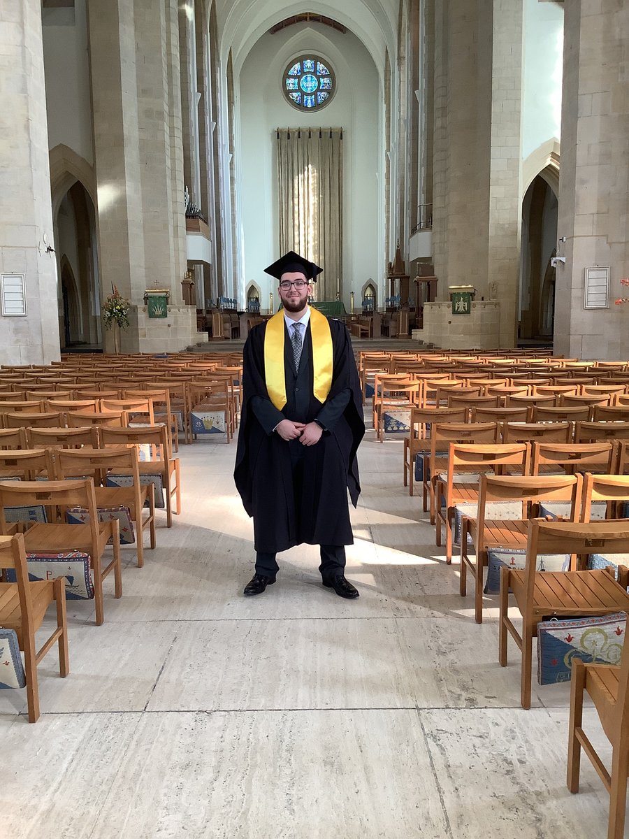 WBComTrust's tweet image. Stefan has graduated with a distinction in Hospitality at Weir training! 

Use the link below for more information on Stefan and his graduation 👇
loom.ly/CUrbEZI

#apprenticegraduation #hampshire #whitehill #bordon #whitehillandbordoncommunitytrust #cafehogmoor