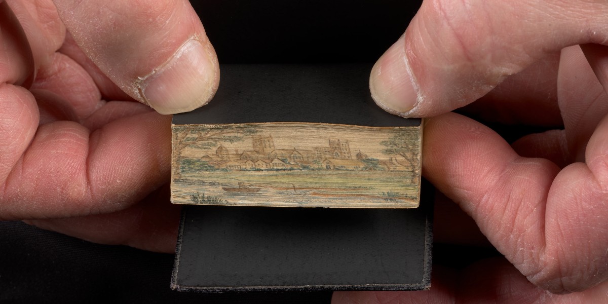 tcddublin's tweet photo. 🤩New Exhibit Alert!
Bound to Please - Discover stunning fore-edge paintings and bindings in Long Room. The Library's Bollmann Collection spans 250 years.
➡️Learn more here: https://t.co/V1CSGgw0EQ
#TCDOldLibrary #VirtualTrinityLibrary #TrinityCollegeDublin https://t.co/FBIEH8GfAD