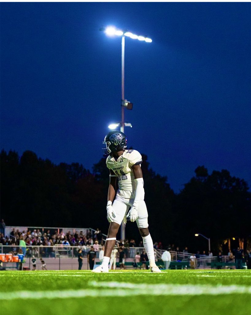 Cheak out my Mid season film🚨‼️ 
C/O2025
camsportz@gmail.com
240-351-6260
- hudl.com/v/2Ltc2J <a href="/coachsickeri/">Justin Sickeri</a> <a href="/CoachNeub/">Mike Neubeiser</a> <a href="/WRU_CoachMilez/">Coach 〽️ilez</a> <a href="/coachsickeri/">Justin Sickeri</a>