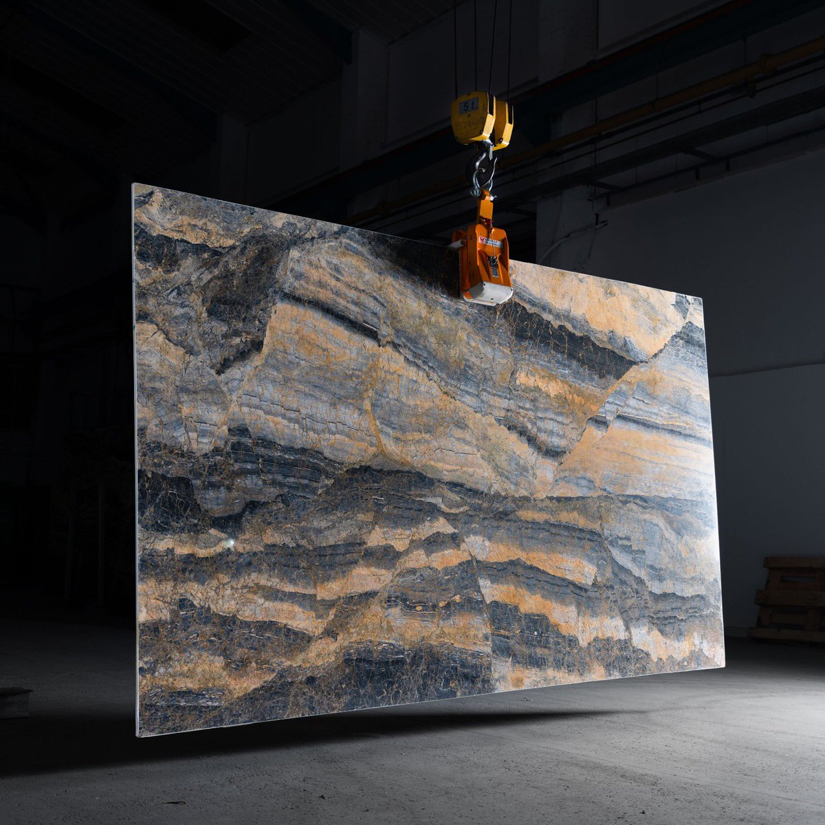 StarelStones's tweet photo. Mirage marble slabs have taken their rightful place in our newly open Slab Gallery.
Located in Woolston, Southampton, Starel Slab Gallery offers huge selection of unique marble slabs, nowhere else to be found.
Contact us to arrange a gallery visit.
sales@starelstones.co.uk https://t.co/tzii6xj5hC