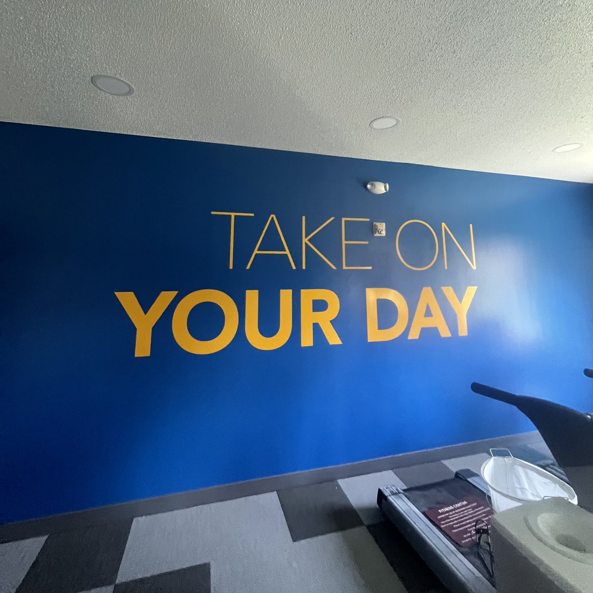gohackworth's tweet image. Wall wrap installed in Sleep Inn 😴💤 #wallwrap #wallgraphics #interiordesign #wallart #wrapinstallation #installationservices #printingservices #designservices