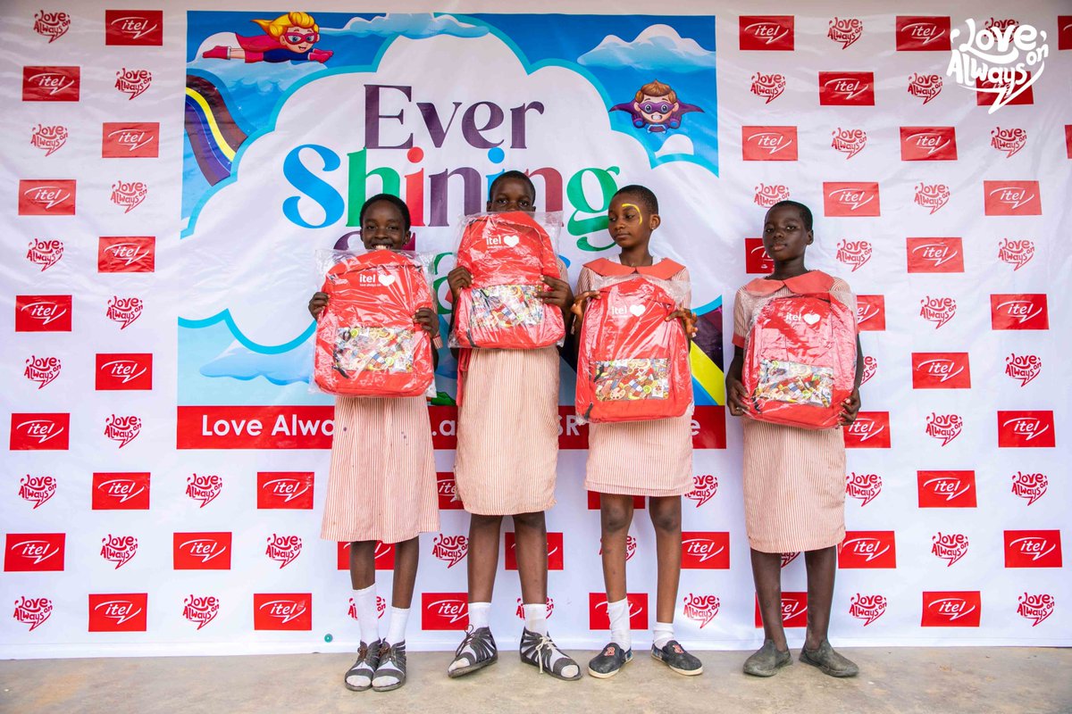 itelNigeria's tweet photo. Tomorrow’s leaders are made today, and we are lending a helping hand with our ‘Love Always On’ initiative.
Swipe to see the love at Aina Memorial School and Meidan Nursery and Primary School, Mile 12, Lagos.
#LoveAlwaysOn
#BackToSchoolWithitel https://t.co/OvEICOsoCK