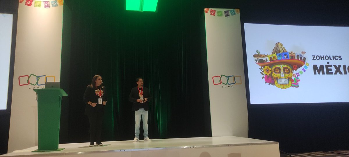 Tecfullmx's tweet photo. La Unificación es mucho más que integración, con #ZohoOne  @Zoho_Latam #ZoholicsMexico2023 https://t.co/YTVUDLHRWr