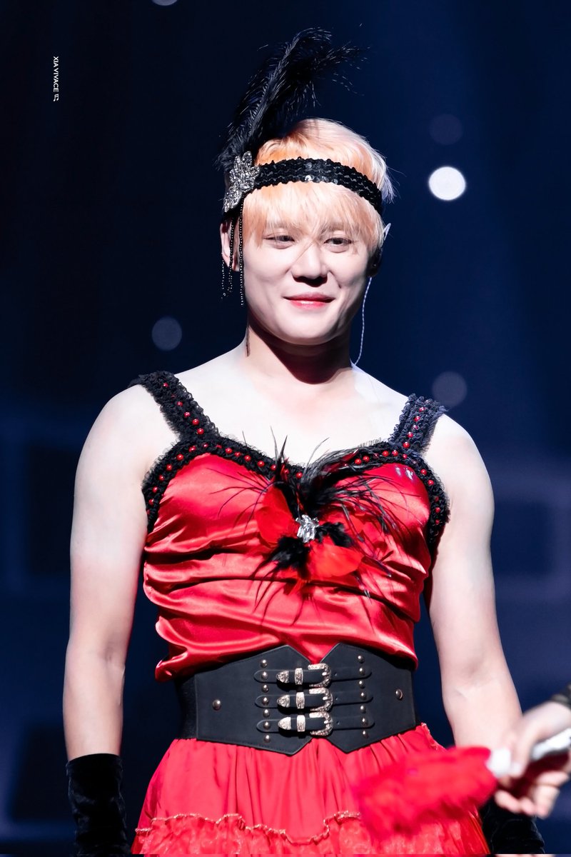 YuuJae5959's tweet photo. Si #JYJ estuvieran juntos, el #JaeChun se estuvieran burlando de Junsu con su outfit pero amandolo como es💓 😃😃😃😃😃😃 #J_JUN #Junsu #Yoochun 💚💛💗
Extraño a mi JYJ 😭😭😭😭😭😭 https://t.co/PMa9WpwjWU