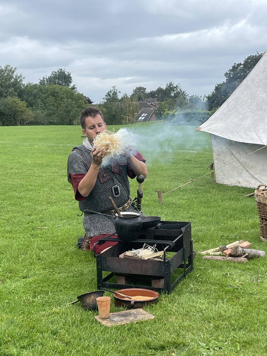 Candleby Lane tweet media