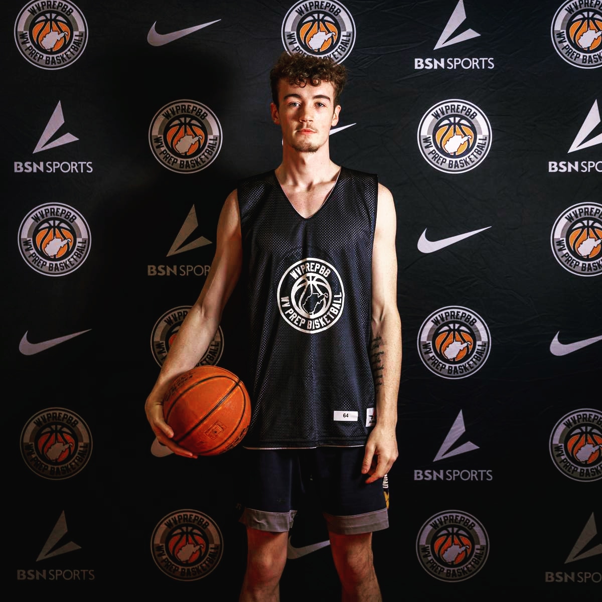 MatthewMahood11's tweet photo. Thank you for the invite @wvprepbb had a blast https://t.co/XeYeRWPNxO
