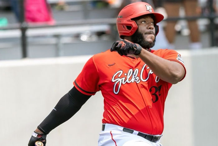 🔥⚾ Keon Barnum brindará poder a la alineación del @Magallanes_bbc bitly.ws/VPEc #ConTodoYMás | #LVBP