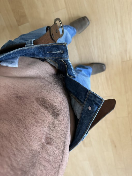 Watch Jason Moody's leaked NSFW photo on TwXstars