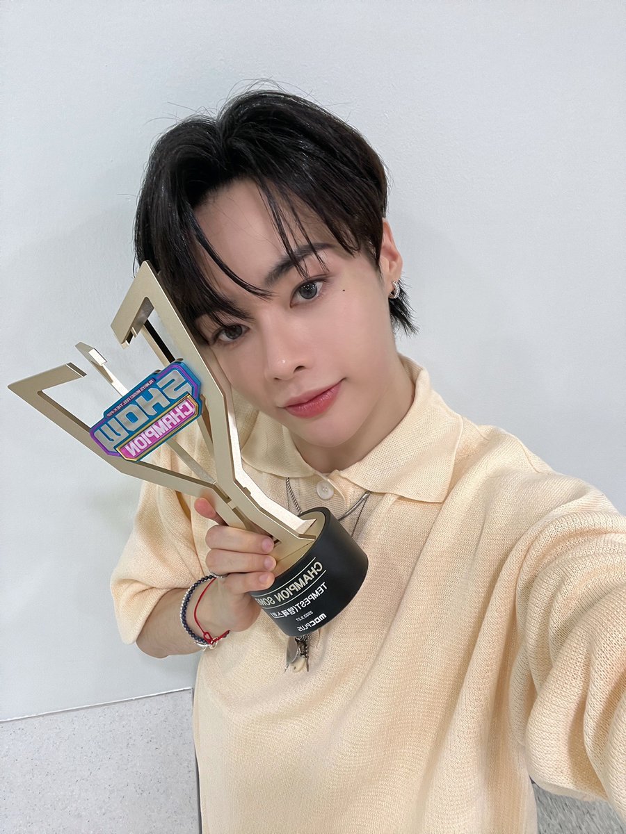TEMPEST(템페스트) tweet media