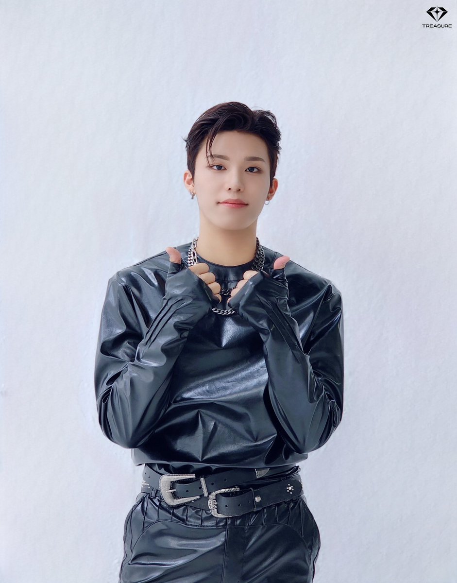JeongWooTH's tweet photo. ��อกรัก พัคจองอู เริ่ม!!

ROCKING 19 WITH OUR SUPERSTAR
#RunTo19WithJeongwoo
#쩡쩡이_손잡고_생일축하하러_런 
#ジョンウと過ごした魔法の19年
@treasuremembers https://t.co/TW7qd09qtK