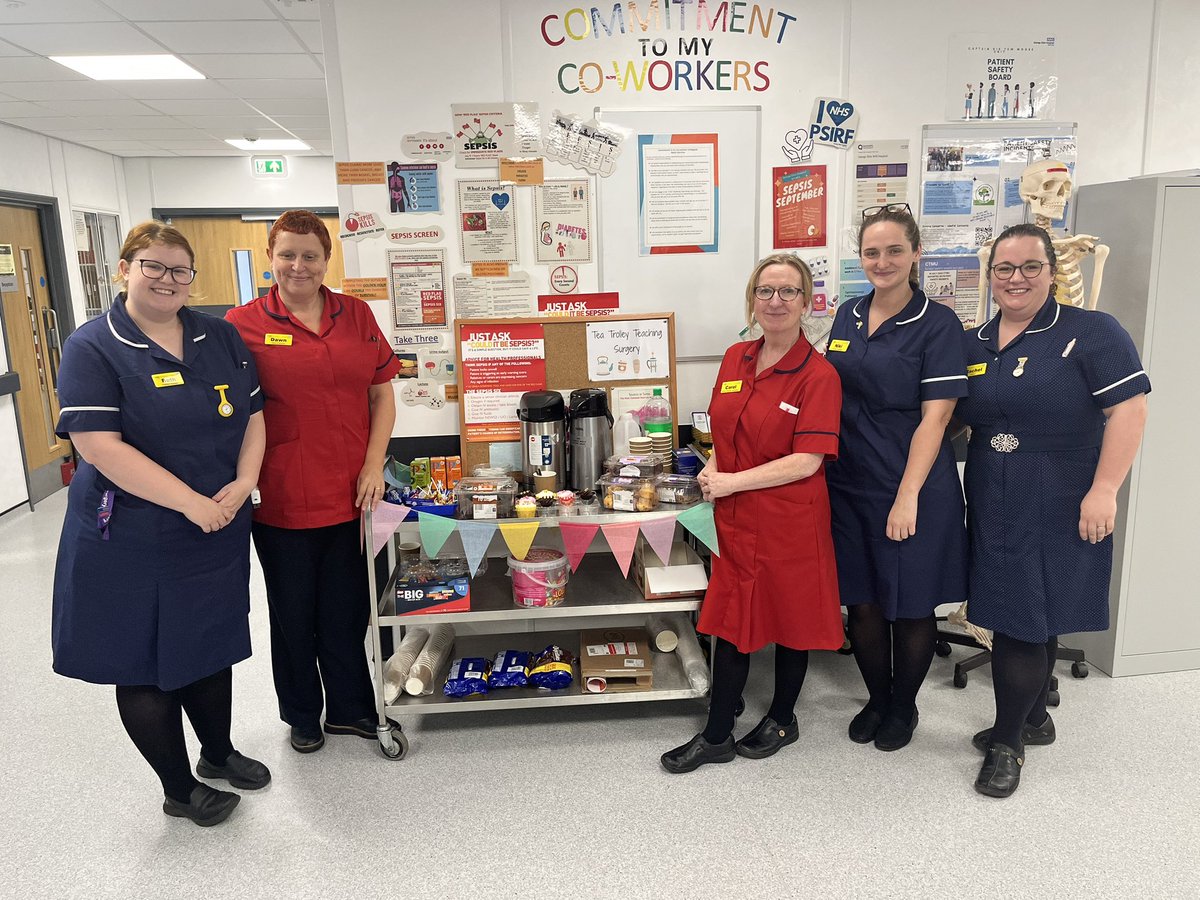 Surgery’s Practice Facilitators have been out across all of surgery today with our Sepsis Tea Trolley Teaching - encouraging staff to take five minutes for themselves and learn something new! #careexcellence #wellbeing <a href="/carolbrad1/">Carol Bradley</a> @Carolin88643742 <a href="/nag2710/">Natalie G - RN 💙</a> <a href="/DawnMonaghan6/">Dawn Monaghan</a>