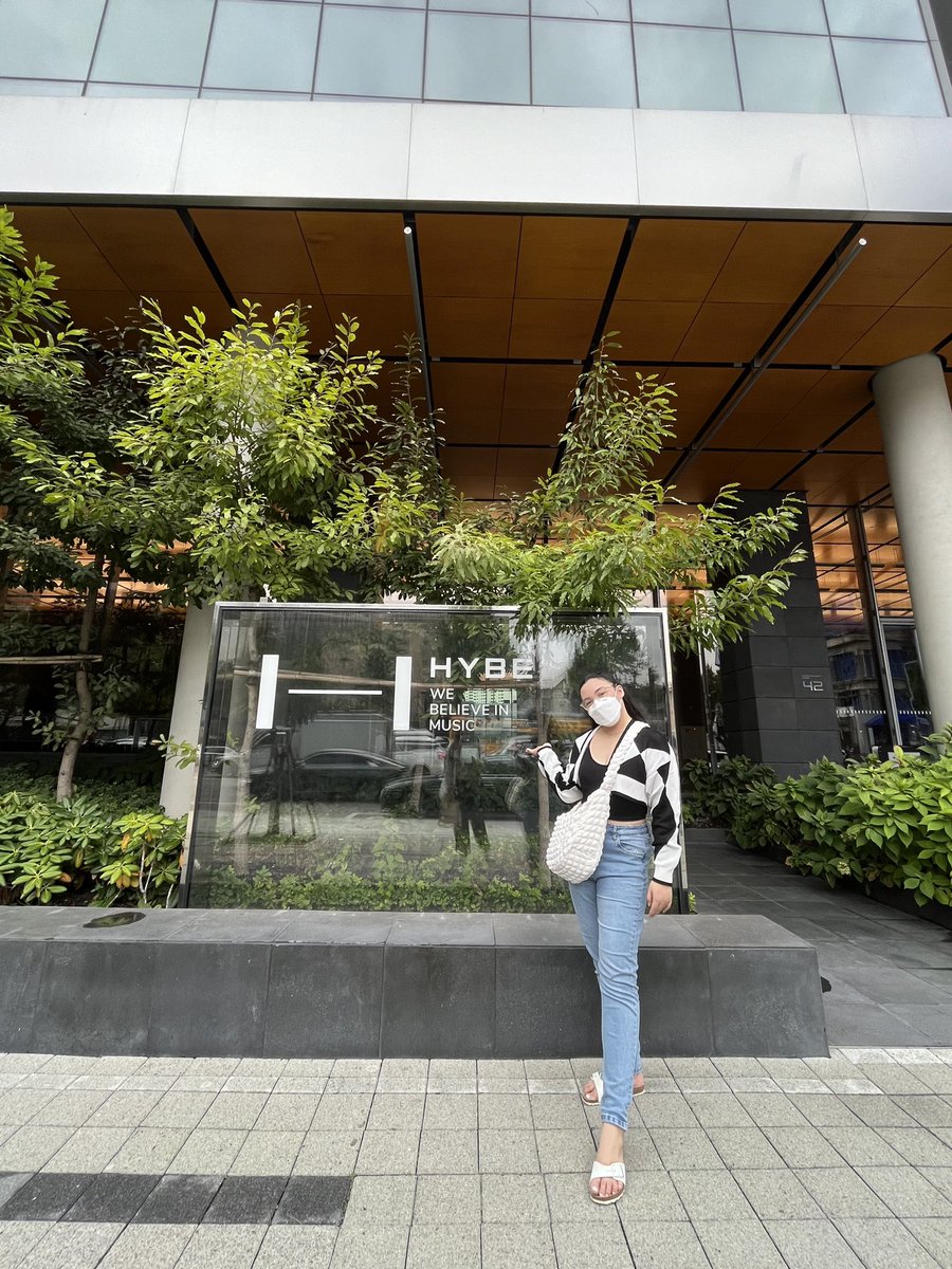 minwonrose's tweet photo. @pledis_17 ako na ang nag adjust https://t.co/1EKCw8dUiU