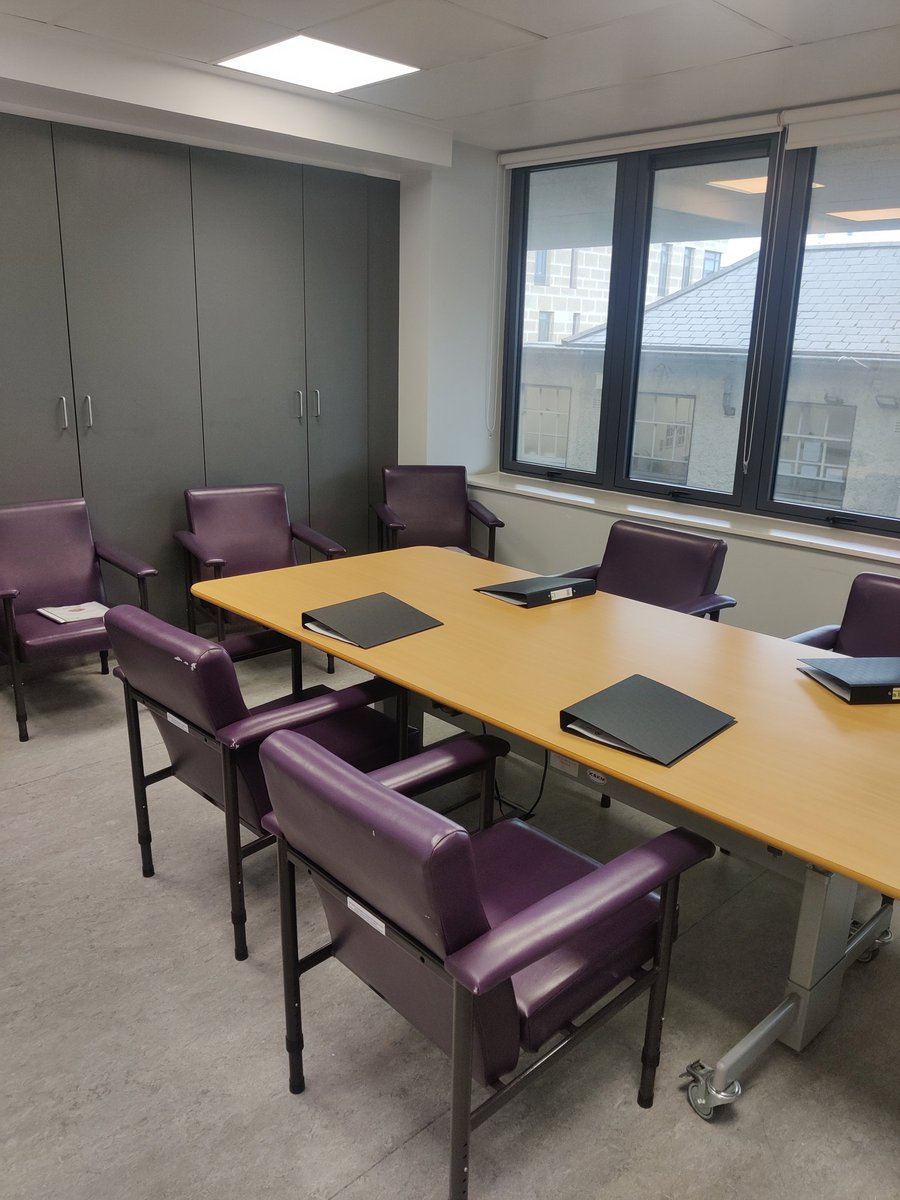 Anna Kirwan tweet media