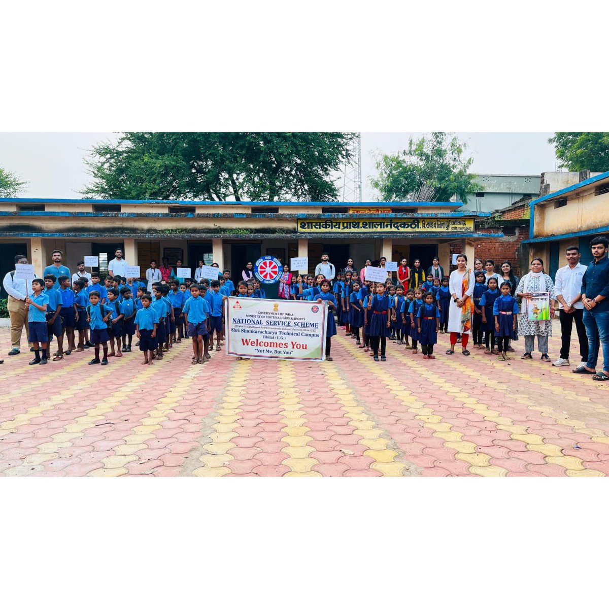 Nss_ssgi's tweet photo. Jai Hind 🇮🇳

On 27th September, 2023, the @Nss_ssgi celebrated #PoshanMaah September in the Govt. Primary School of Village Nandkatthi under the ongoing #PoshanCampaign launched in 2018.

@_NSSIndia 
@YASMinistry 
@NSSRDBhopal
@NssChhattisgarh
@nsscsvtuCG https://t.co/pihBiYYe9m