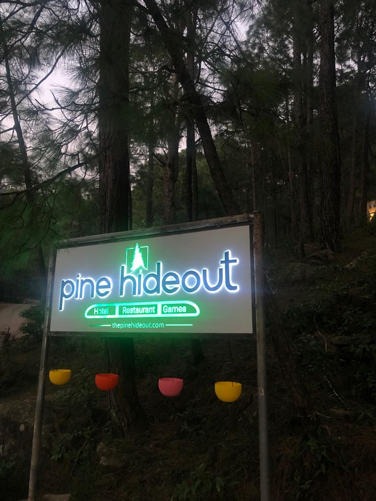 Deepak_Basohli's tweet photo. Hotel #PineHideout now ready for your Service near Sukarala Mata Temple. https://t.co/XA3ThSsDlm