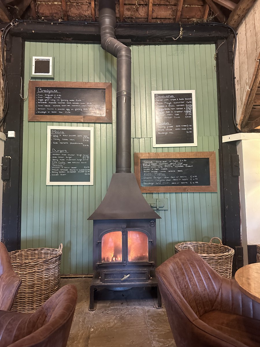 The fire place is roaring and back for the colder weather ...
and so are our Sunday Lunches! 🍂🔥
Check out this Sunday's delicious menu!🍽️
#venue #southamptondining #weddingvenue #golfclub #clubhouse #golfer #hampshirevenue #sundaylunch #easthorton #partyvenue #barnwedding