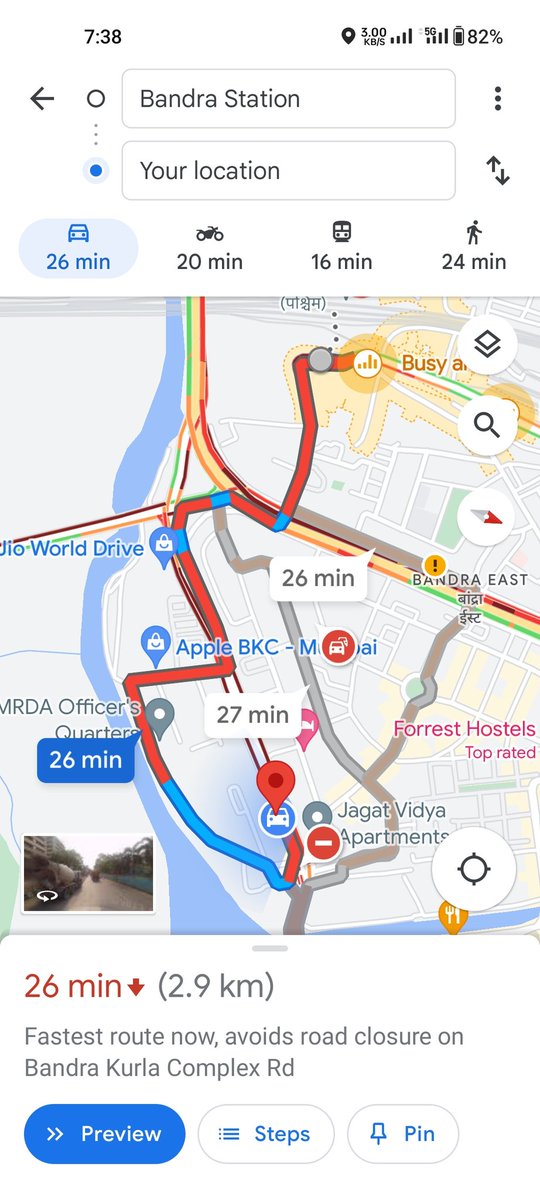 mandarc13's tweet photo. @MTPHereToHelp @12Rubeenakhan @MTPHereToHelp from last 1.5 hour in traffic. Still showing 26 mins for 2.6km https://t.co/XzmwT46fVO