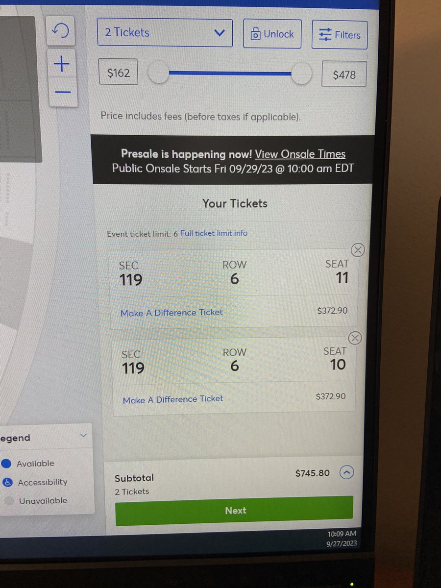 aauuddrrey's tweet photo. I love Noah but holy shit these prices https://t.co/VU7kmr7IQ2