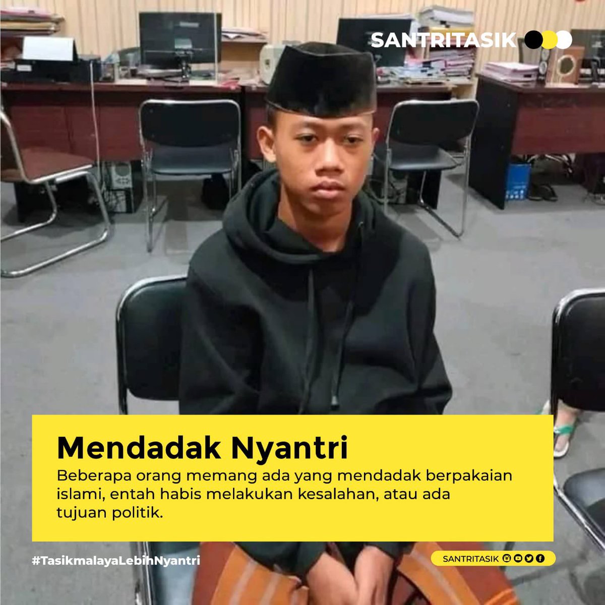 santritasik_'s tweet photo. Pelaku bullying di Cilacap mendadak Nyantri. Hmmm

#santritasik #santri https://t.co/IpALPibvvZ