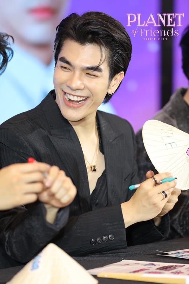 Fanstar tweet media