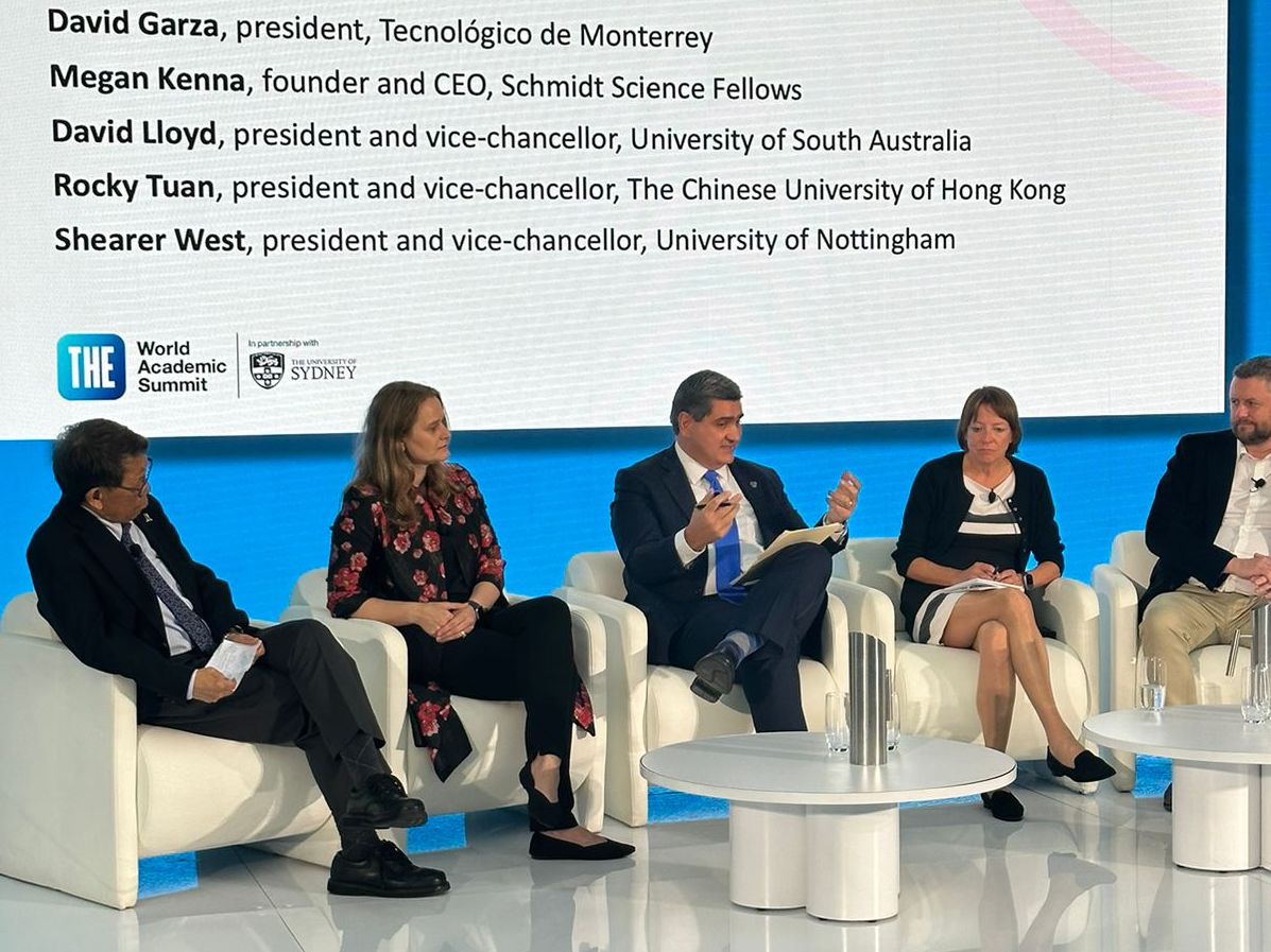 david_garza's tweet photo. Por 1ª vez invitados a THE-World Academic Summit #THEWAS de @timeshighered. ~600 asistentes, 50 países. @TecdeMonterrey único panelista de LATAM. Compartí panel sobre Investigación Multidisciplinaria con @UniofNottingham @Schmidt_Fellows  @CUHKofficial @UniversitySA @Sydney_Uni https://t.co/CSI67lw2ml