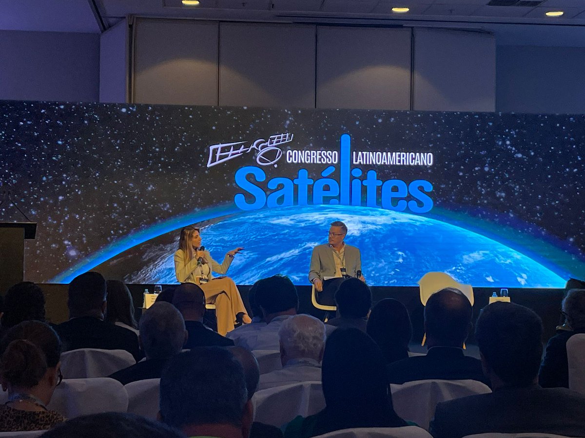 Globalsat's tweet photo. #GlobalsatGroup presente en el Congreso Latinoamericano de Satélites 🛰️​🔝​

Los días 26, 27 y 28 de septiembre en Río de Janeiro, Brasil, el encuentro más grande y relevante del mercado satelital en América Latina traerá los temas más relevantes para la industria y los grandes usuarios de tecnología.

Programe su reunión con nuestro equipo en el evento escribiendo a consultancy.web@globalsat.com