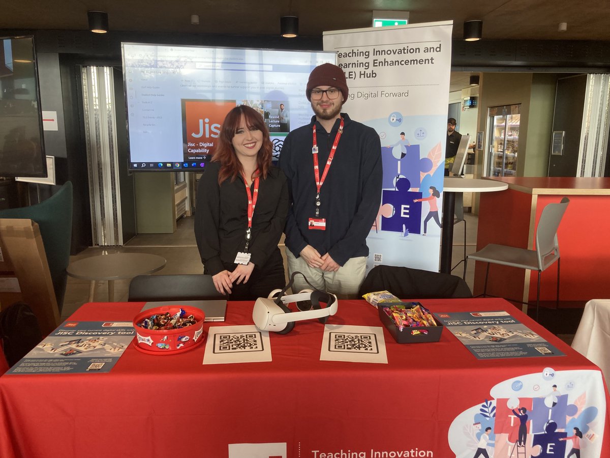 StaffsTILEHub's tweet photo. We have been welcoming new and returning students at the Freshers Fair today at @Staffsuni! We look forward to collaborate in the upcoming academic yearπ
#FresherFair #WelcomeFair #TILEHub #StaffsTILEHub https://t.co/6KPMrzjwmO