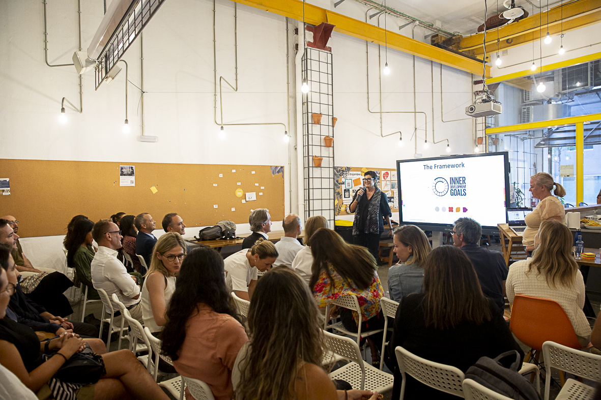 EsadeSocImp's tweet photo. Last week, ECSI co-hosted the launch of the IDG Barcelona Business Hub at @impacthubbcn, in collaboration with VERIFY Agency, @IKEA, and @United_Partners. Our goal? Unite with leaders, innovators, and change-makers to drive sustainable business success through the #IDGframework. https://t.co/vhd3Hx3ZQ9