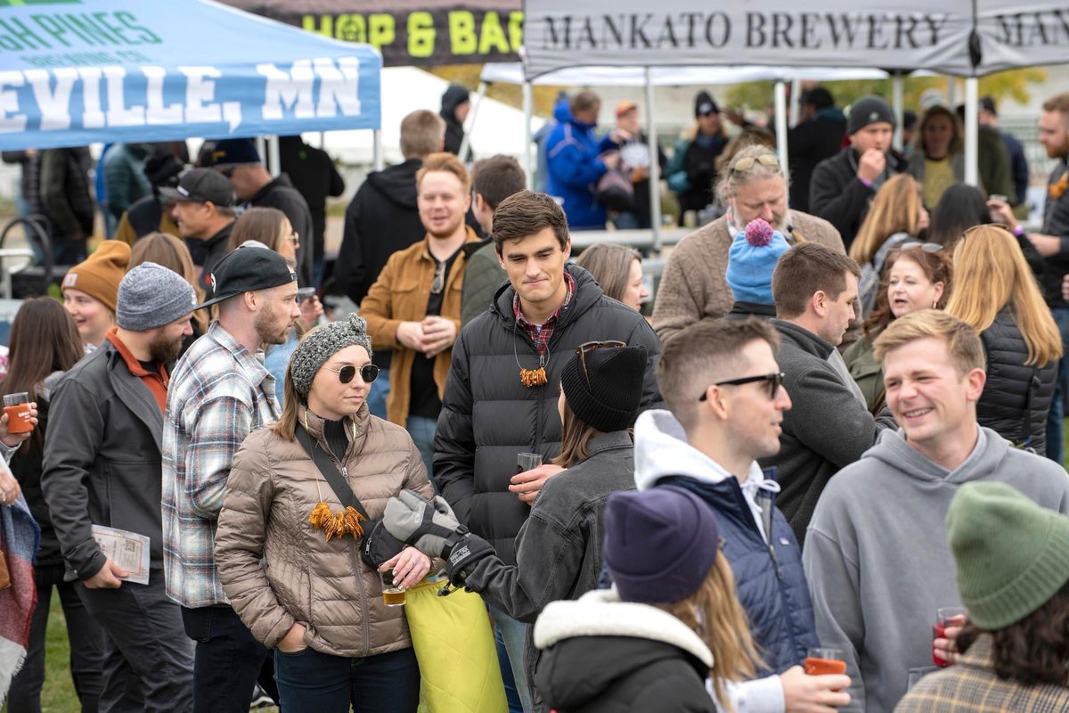 Get your #AutumnBeerReview early-bird tickets now before the price goes up on Sunday! Autumn is a crowd-pleasing season, and we are excited to spend the afternoon with y’all 🍁

Get your tickets now at mncraftbrew.org 
@mncraftbrewersguild