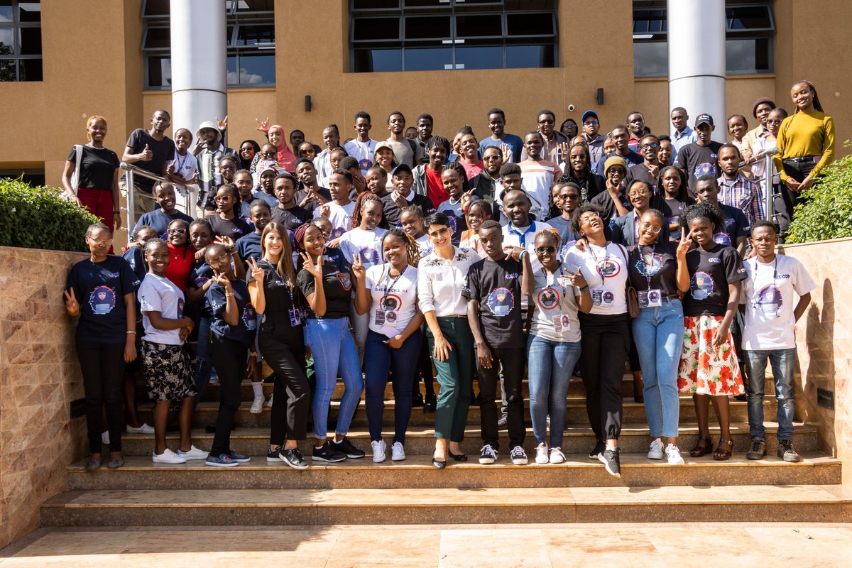 shehacks_ke's tweet photo. PHOTO DUMP!!!  

Let's recap on the SheHacks 2023 Intervarsity CTF. 🧵

@SAFATeamGmbH
@OPCDE
@moringaschool
@ExperienceUSIU
@_ChasingFlags

#Shehacksctf #CTF #CyberSecurity #community https://t.co/e5KCiYQyxQ