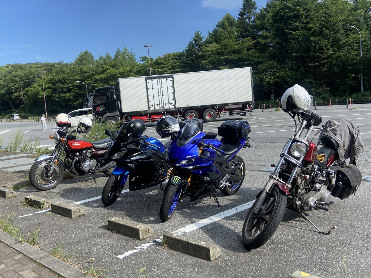 y_u0209's tweet photo. 久しぶりに人とツーリング行��たら楽しかった！
今仕事忙しすぎてなかなか乗れないけど時間見つけてバイク乗りたい🏍️ https://t.co/GKmVWyo70I