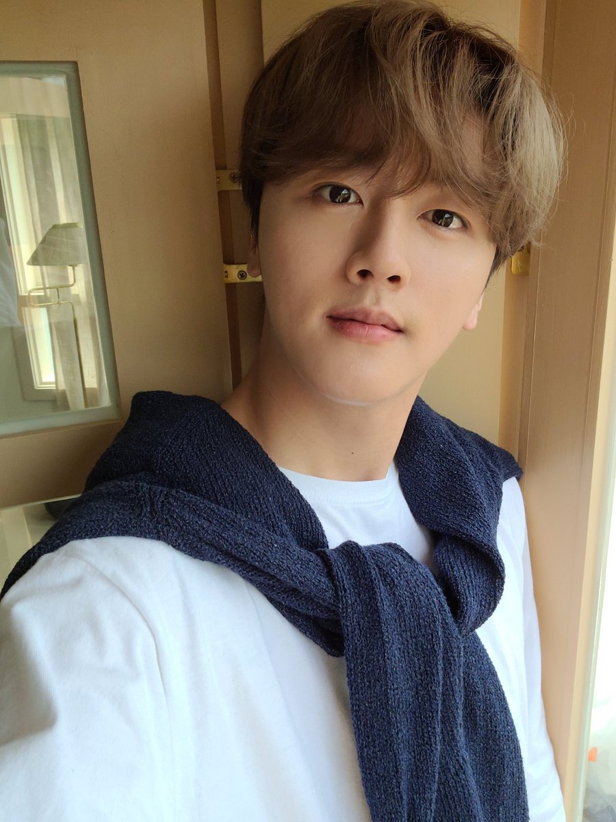 sunnya270's tweet photo. 우리토끼영빈이너무보고싶었어
 #영빈아_이제부터_공백없어
오늘하루가영빈이에게행복이기를
#YOUNGBINisBACK
오늘멤버들한테꼬옥안기기
@SF9official https://t.co/HwzjXABCrU