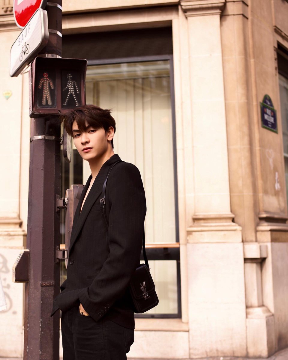 ChenRcj's tweet photo. 🖤🇫🇷 https://t.co/YzpxXBIdx9