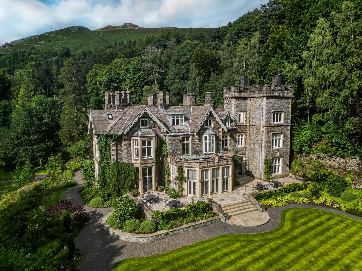 HPA_Lancaster's tweet photo. We're thrilled to share that @TheForestSide, one of our esteemed clients, has been honoured as the AA Hotel of the Year! 🎉 #ForestSideExcellence #AAHotelOfTheYear #HospitalityAward #cumbria #grasmere #cumbria #lakes #lakedistrict #michelinstar #hoteldesign https://t.co/0gx68VwKtM