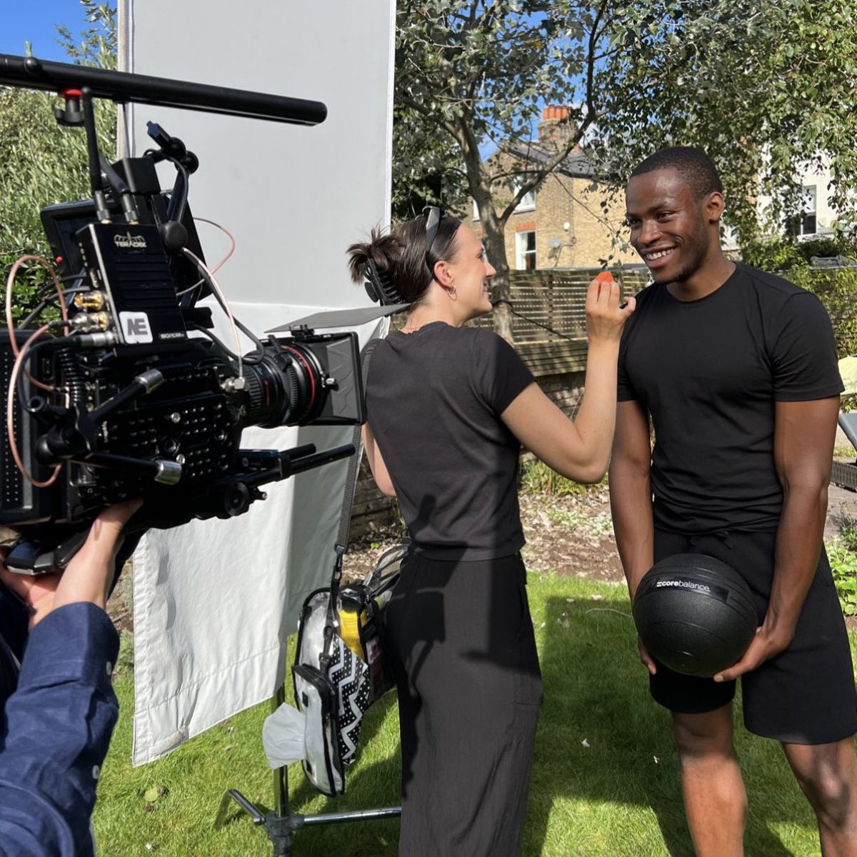 Social Chameleon tweet media