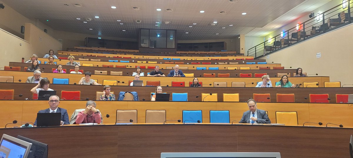 DindaudARS's tweet photo. Contrat Local de Santé du PETR Val de Loire Nivernais 2019 2023 : présentation de l'évaluation du contrat  et enrichissement du diagnostic. @arsbfc 
 Mobilisation des acteurs  de la santé autour d actions prioritaires, coordination,  prévention, mobilité,  conditions d exercice.. https://t.co/xVZdTznshf